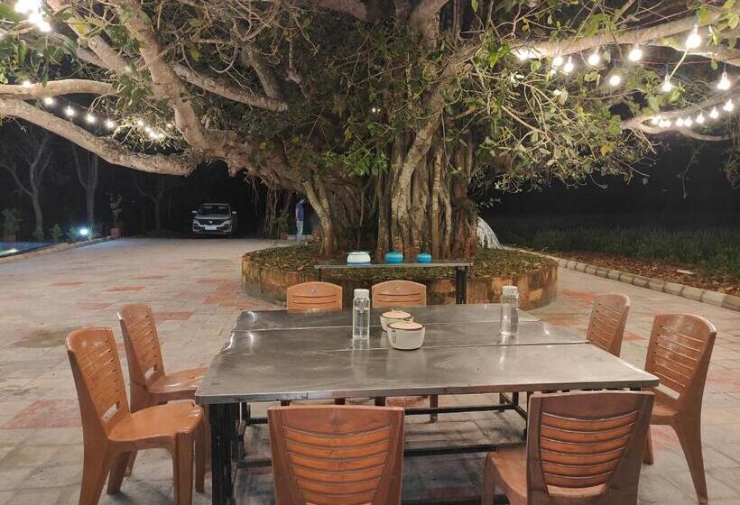 فندق Suvarna Farm Stay