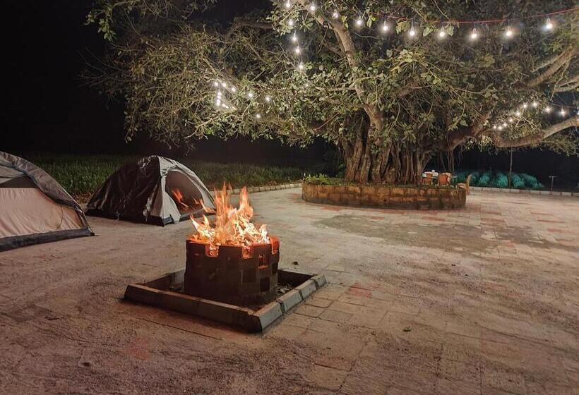 فندق Suvarna Farm Stay