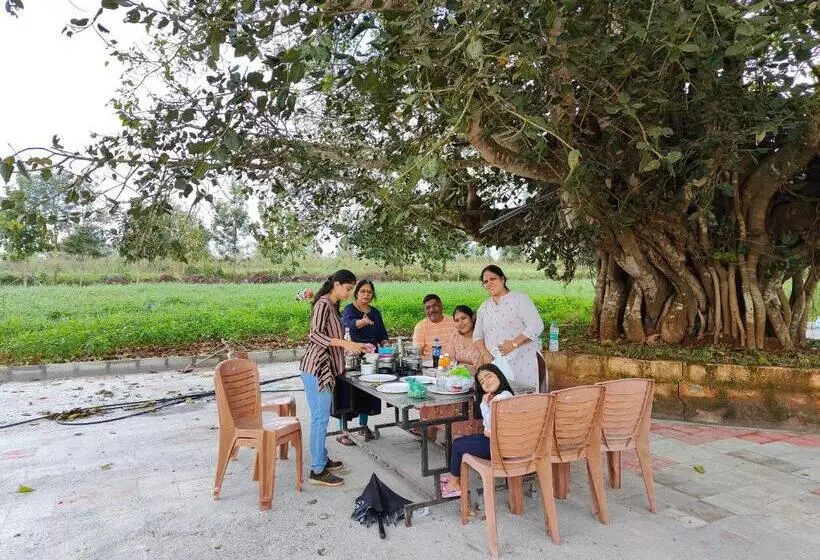 ホテル Suvarna Farm Stay