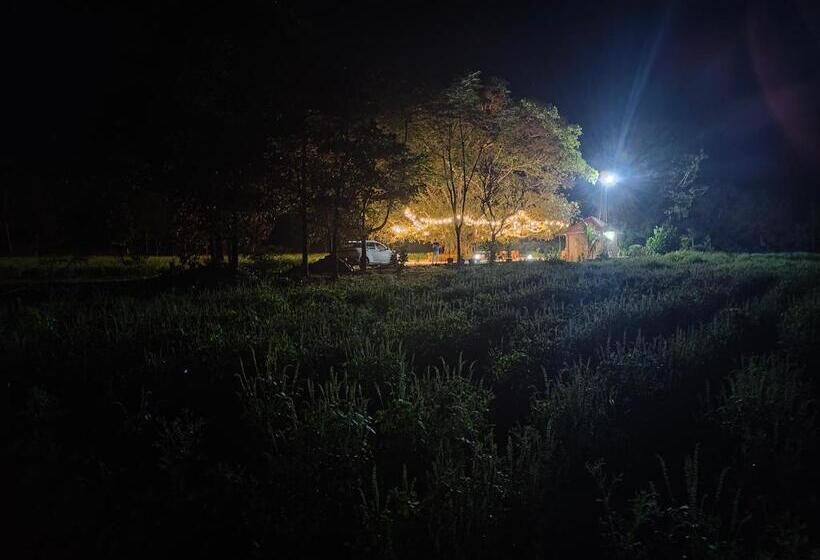 فندق Suvarna Farm Stay