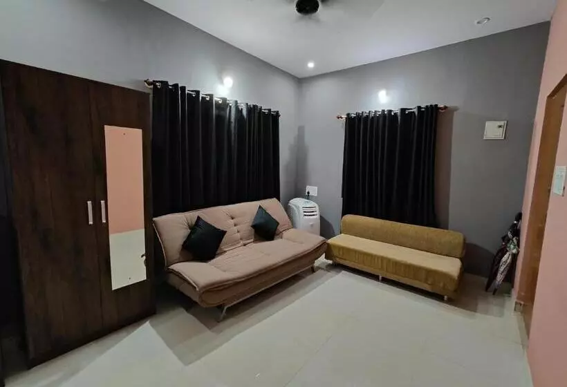 ホテル Suvarna Farm Stay