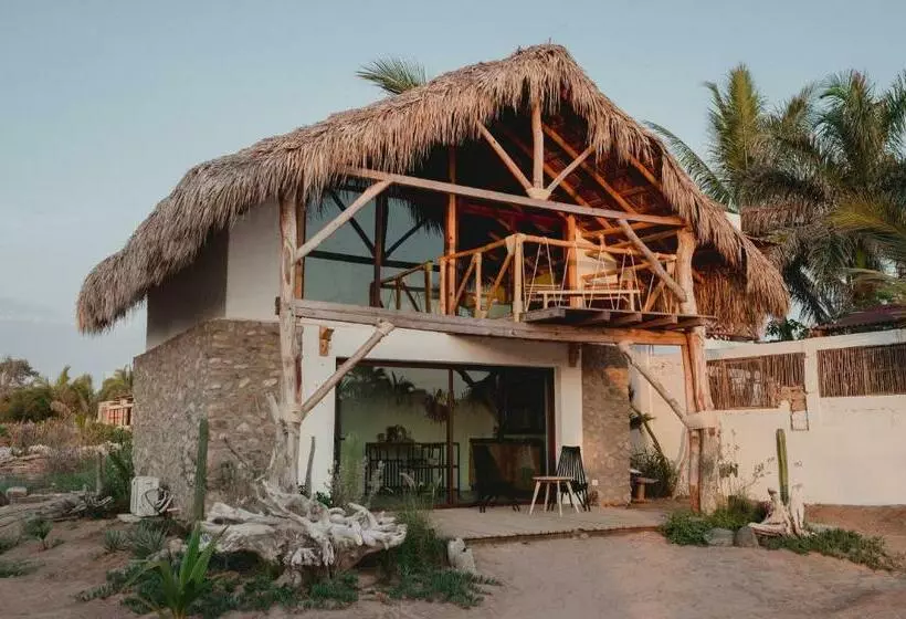 ホテル Toninas México Bungalow Iguana
