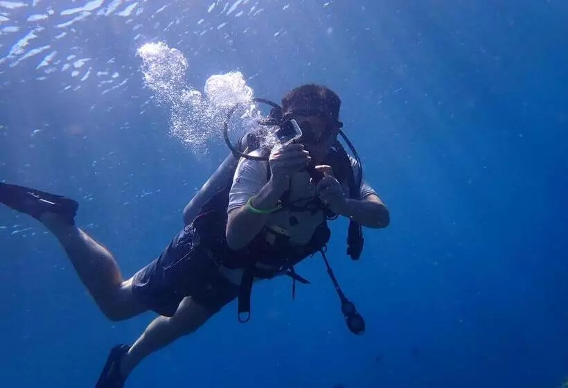 Palm Springs Bali Dive Resort