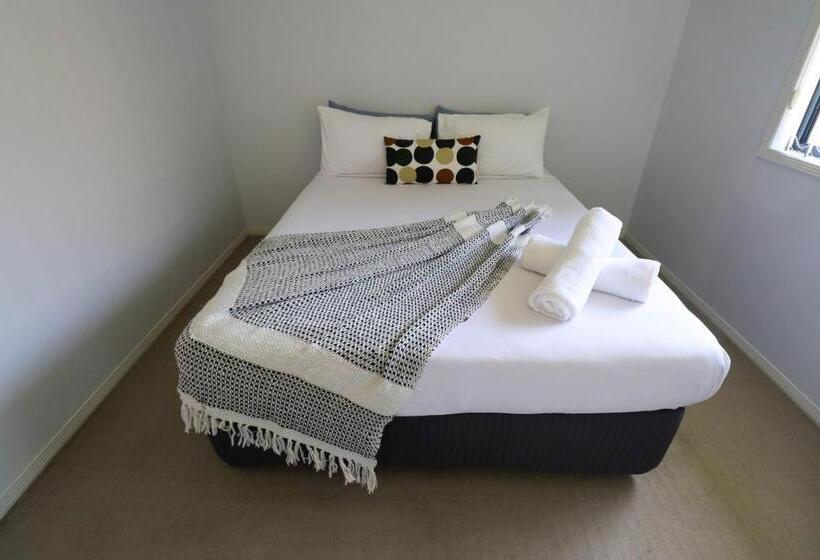 Пансион Blk Stays Guest House Deluxe Units Morayfield