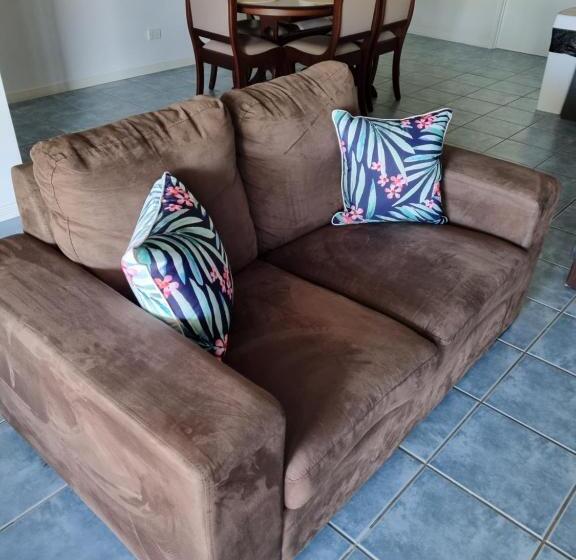 Пансион Blk Stays Guest House Deluxe Units Morayfield