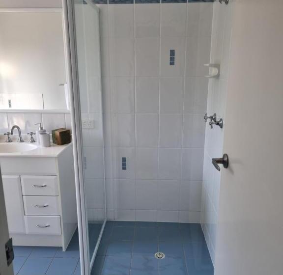 Пансион Blk Stays Guest House Deluxe Units Morayfield