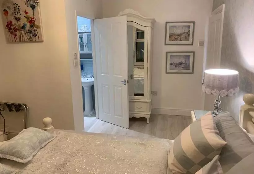 ペンション Coastal Joy   Room 5