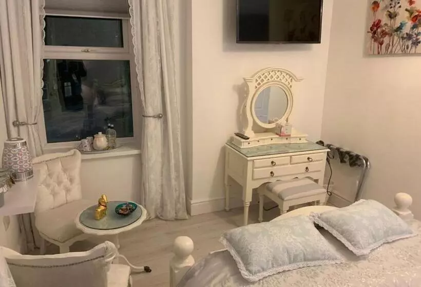 ペンション Coastal Joy   Room 5