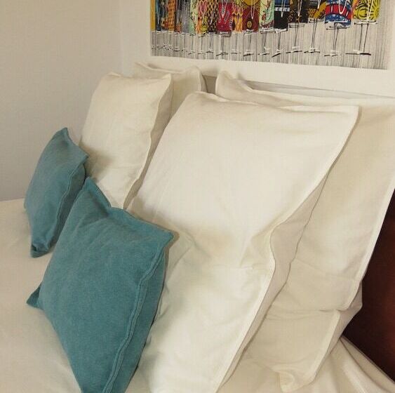 پانسیون Ocean Roof