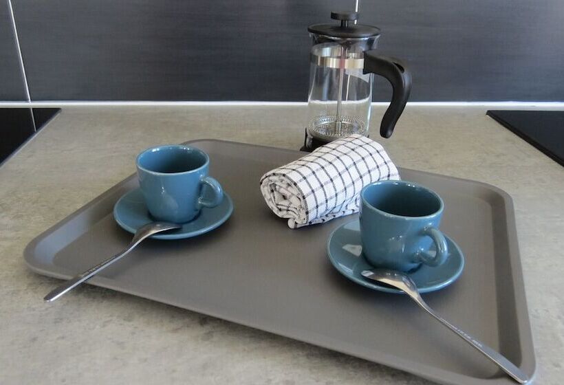 پانسیون Ocean Roof