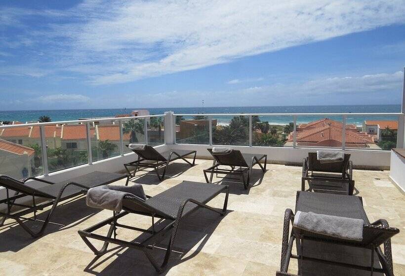 پانسیون Ocean Roof