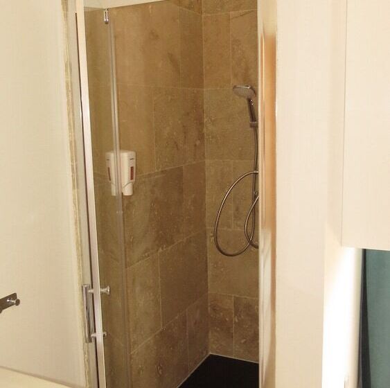 پانسیون Ocean Roof