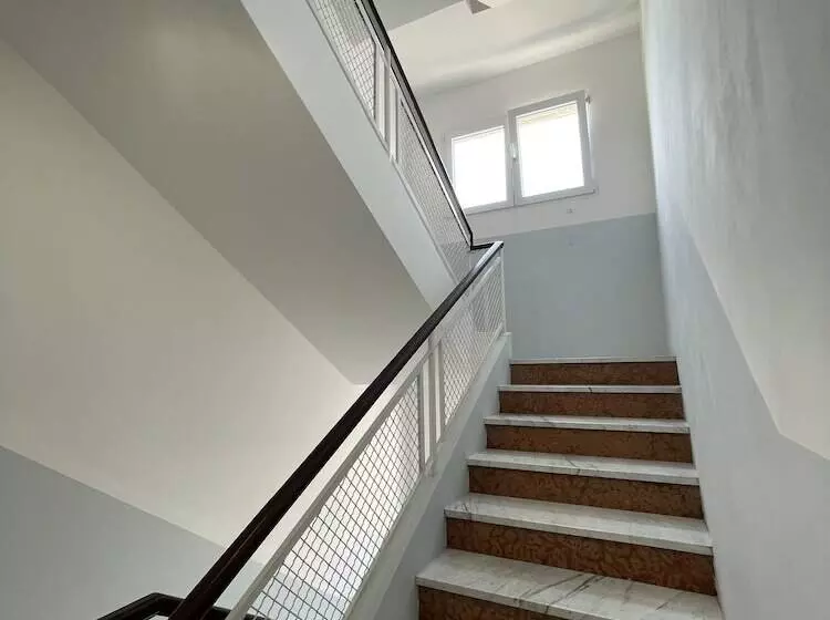 پانسیون Venice Hub