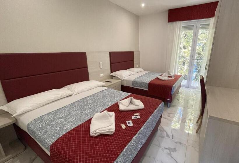 پانسیون Venice Hub