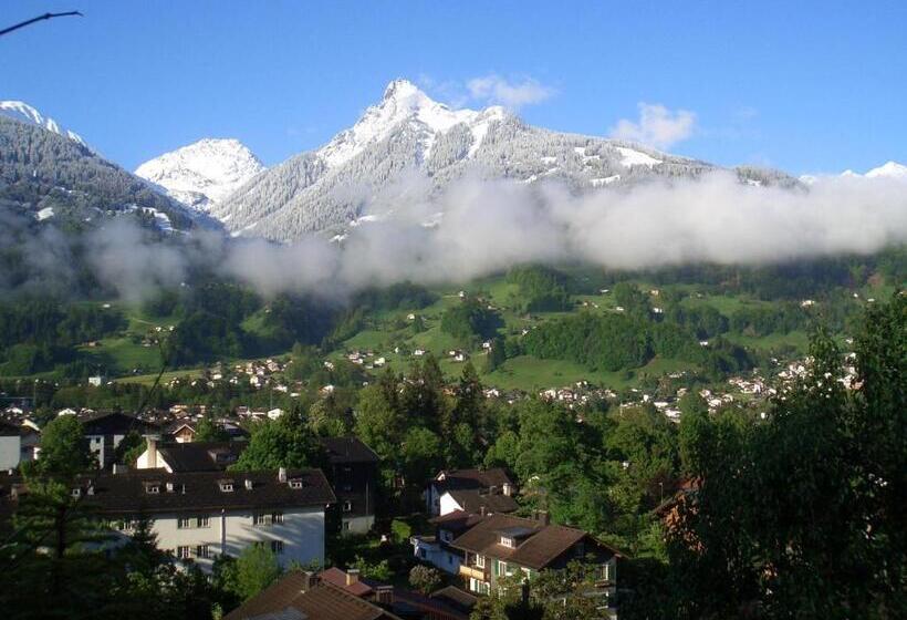 تختخواب و صبحانه Haus Kasimir