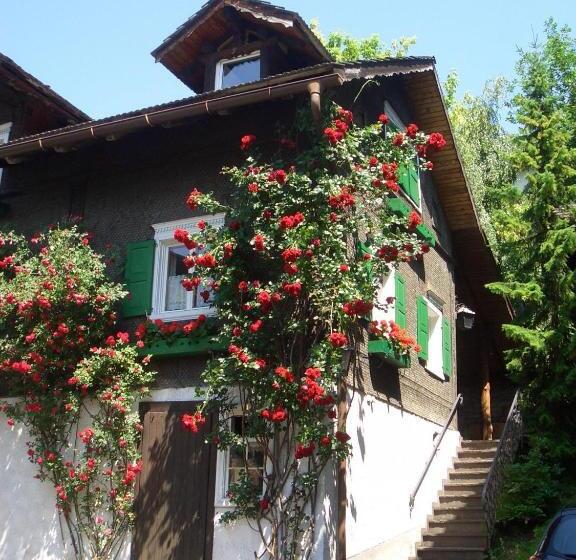 تختخواب و صبحانه Haus Kasimir