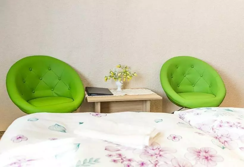 Aamiaismajoitus (B&B) Judit Panzió étterem