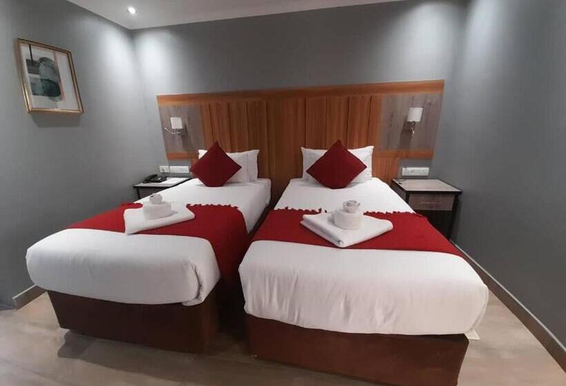 تختخواب و صبحانه Starlight Inn