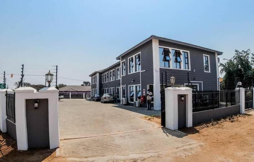 تختخواب و صبحانه Starlight Inn