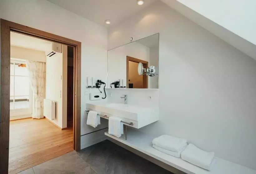 Aamiaismajoitus (B&B) Weinquartier Pichler Schober