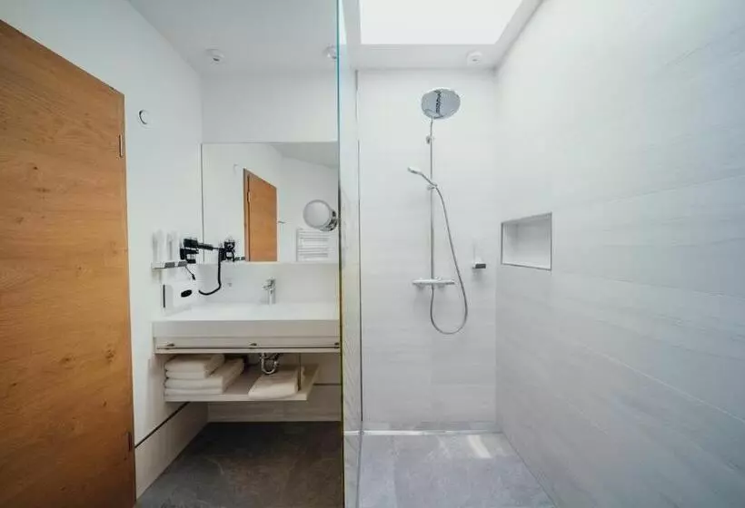 Aamiaismajoitus (B&B) Weinquartier Pichler Schober