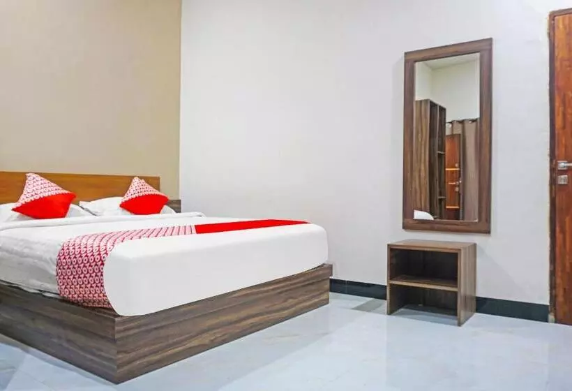 Collection O 91331 Hotel Grand Saota Soppeng