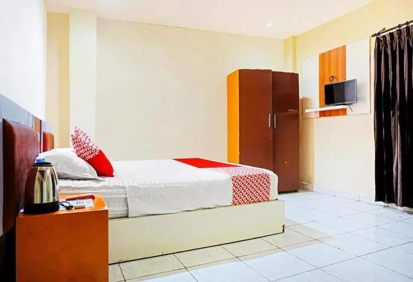Collection O 91331 Hotel Grand Saota Soppeng