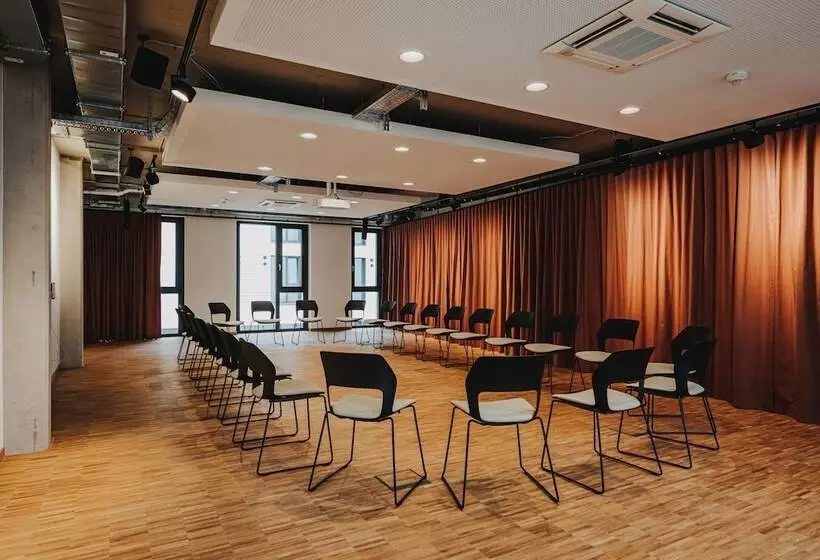 Hotelli Hiive Oldenburg