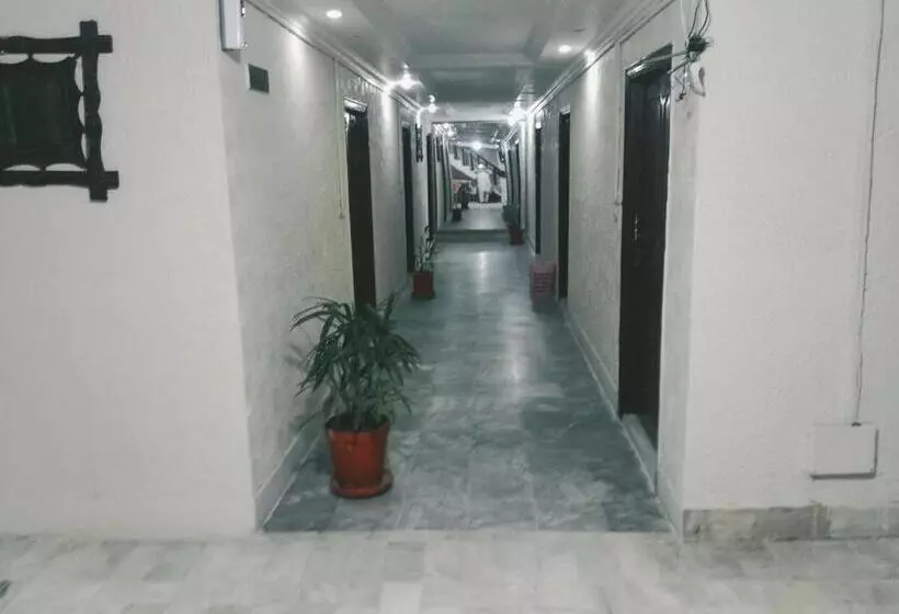 هتل Khursheed Palace