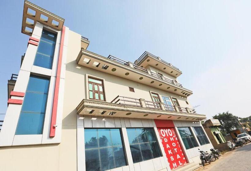 호텔 Oyo 62761 Daksh