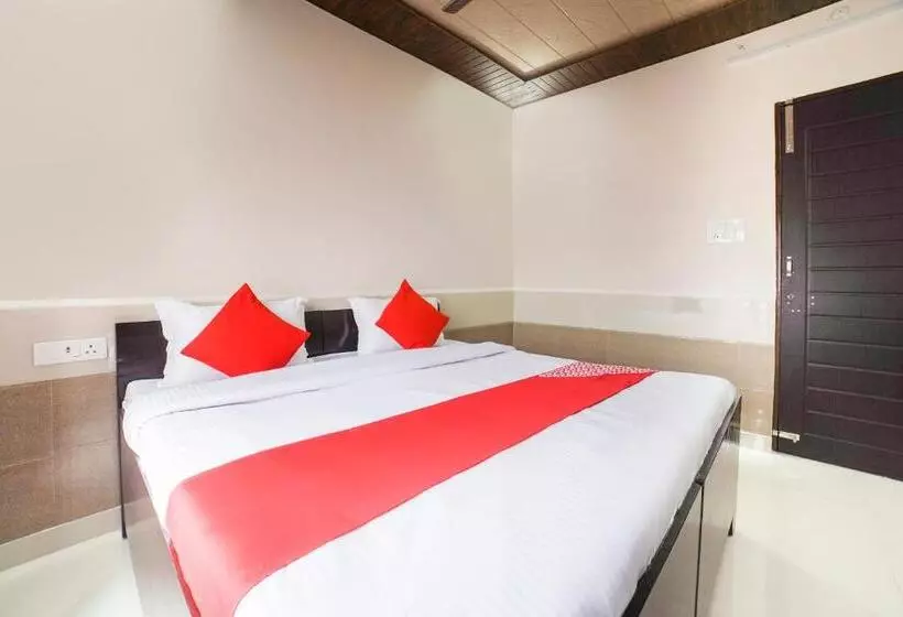 ホテル Oyo 69125 Shri Krishna Guest House