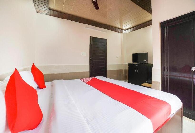 호텔 Oyo 69125 Shri Krishna Guest House