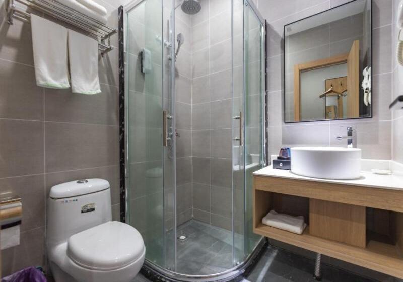 Hotel Shell Ningbo Gaoqiao Subway Station