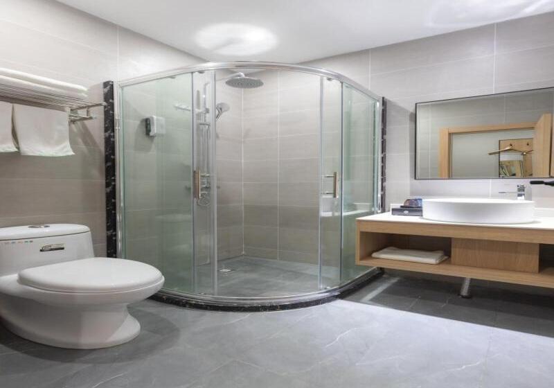 Hotel Shell Ningbo Gaoqiao Subway Station