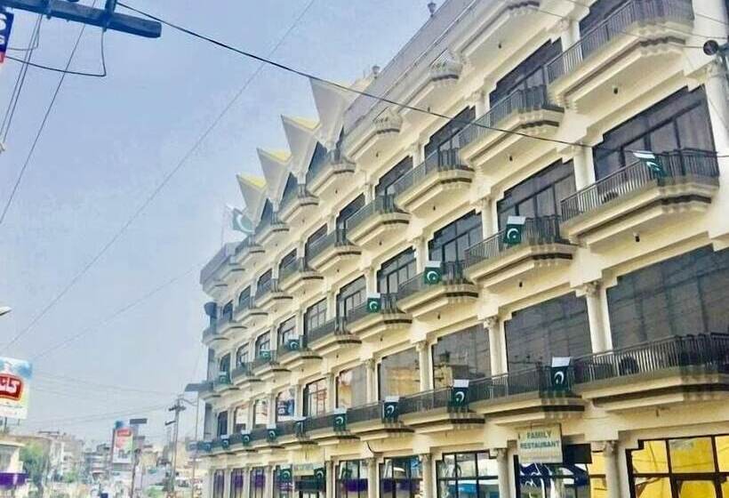 هتل Swat Continental