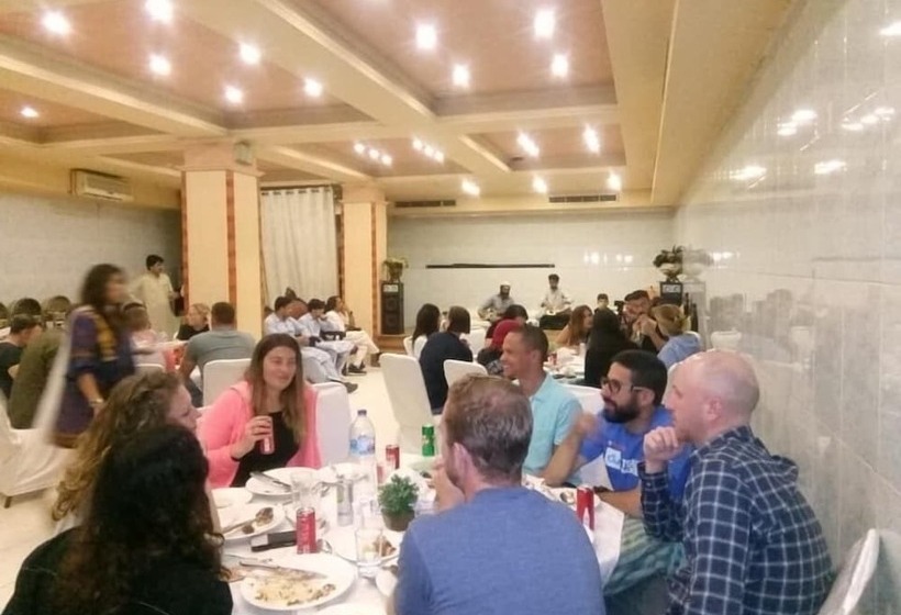 هتل Swat Continental