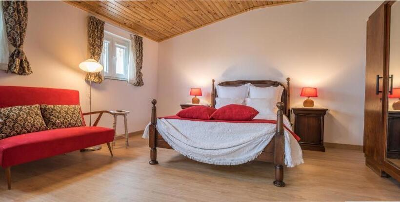 بنسيون Casa Dos Castanheiros