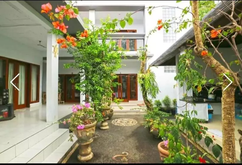 پانسیون Ibus Room Canggu By Sdm
