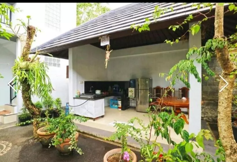 پانسیون Ibus Room Canggu By Sdm