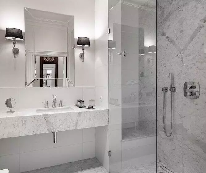 Majatalo Manowce Palace