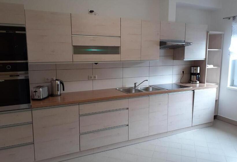 Пансион Zimmervermietung Lindenberg