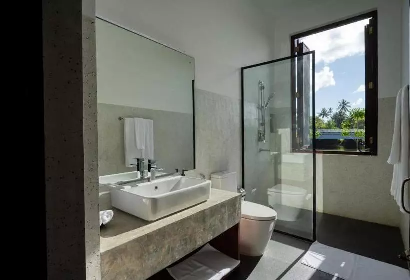 استراحتگاه Sitara Weligama
