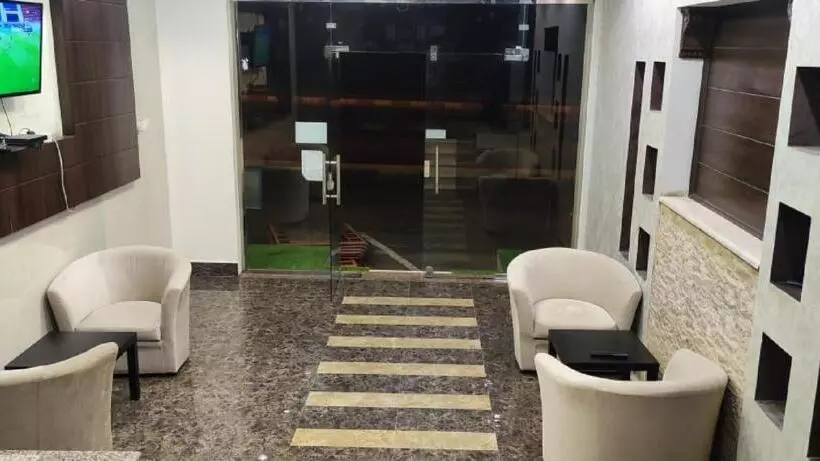 فندق نواميس للشقق المخدومه