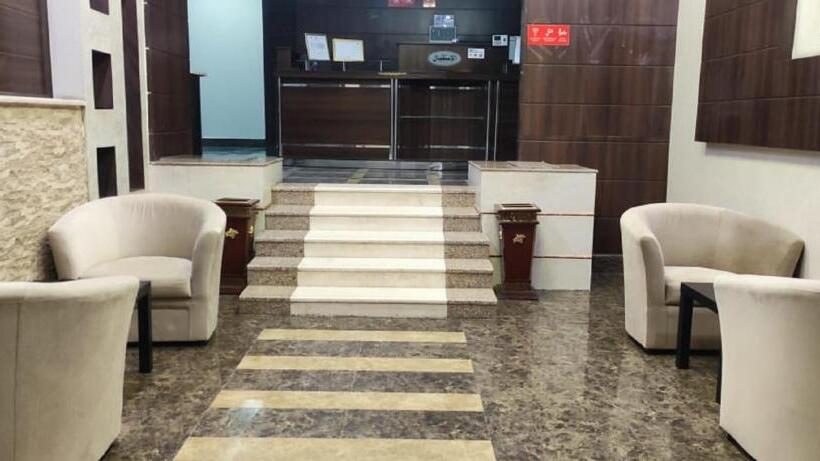 فندق نواميس للشقق المخدومه