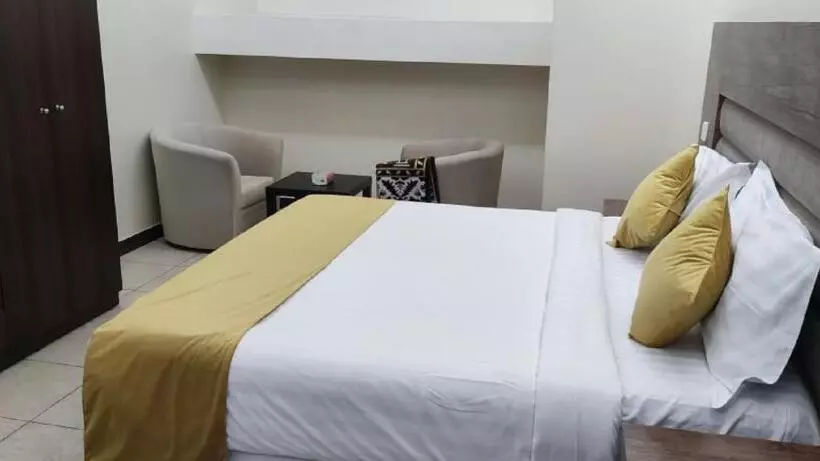 فندق نواميس للشقق المخدومه