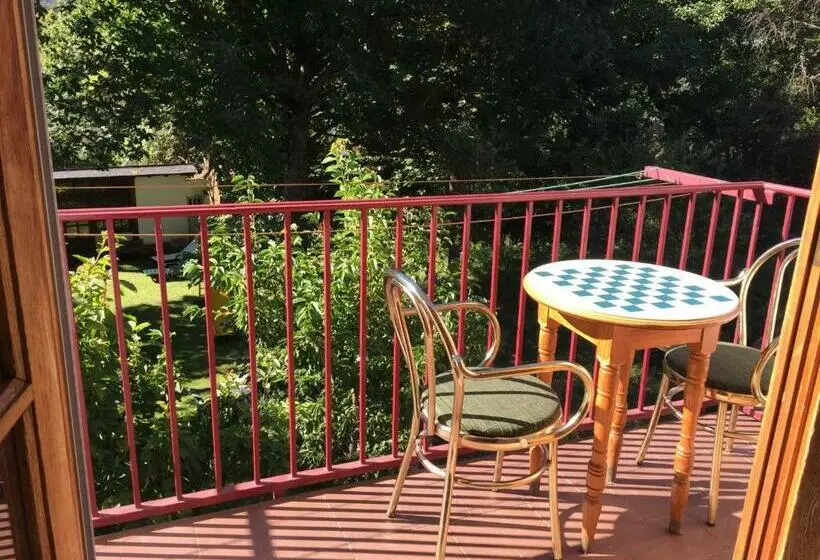 ユースホステル Casa Cerviño