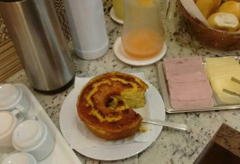 هاستل Pousada Jardim