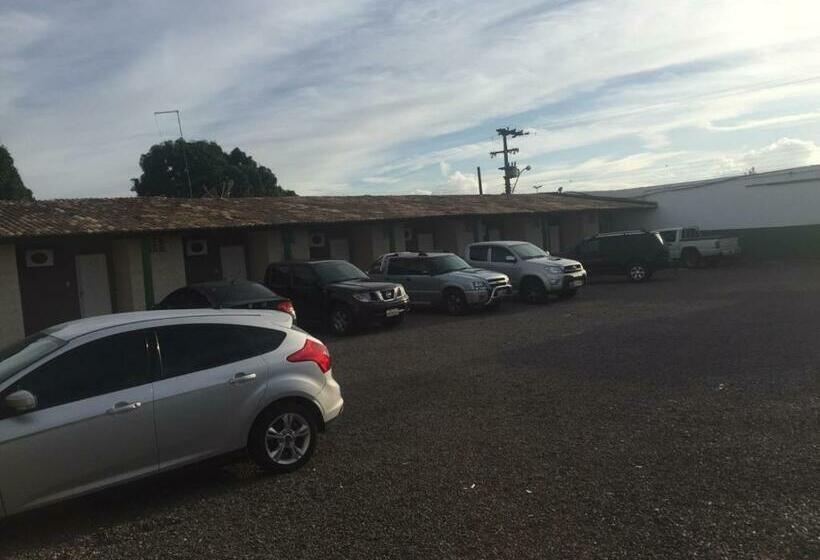 هاستل Pousada Jardim