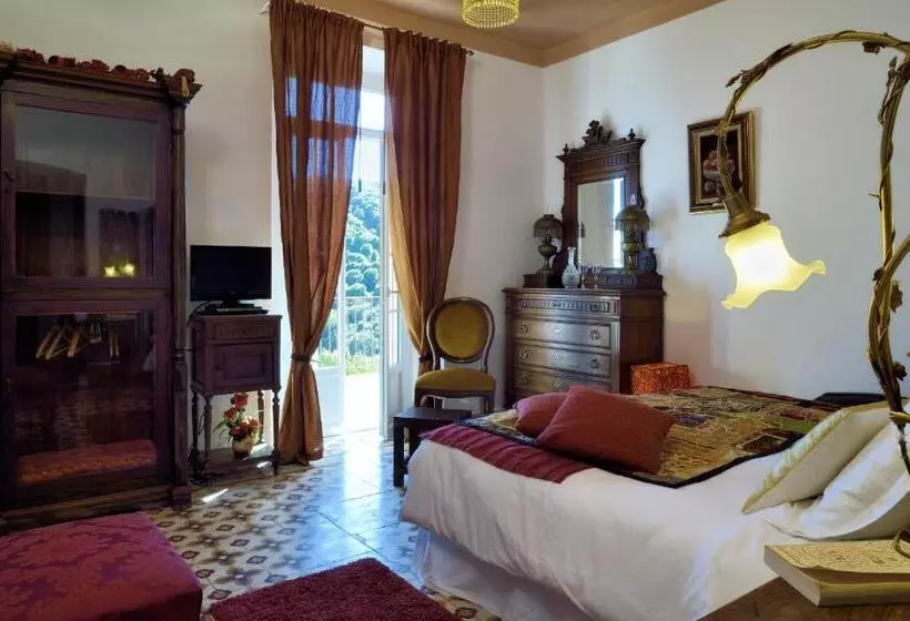 ベッドアンドブレックファースト La Villa Guidi