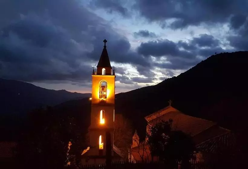 ベッドアンドブレックファースト La Villa Guidi